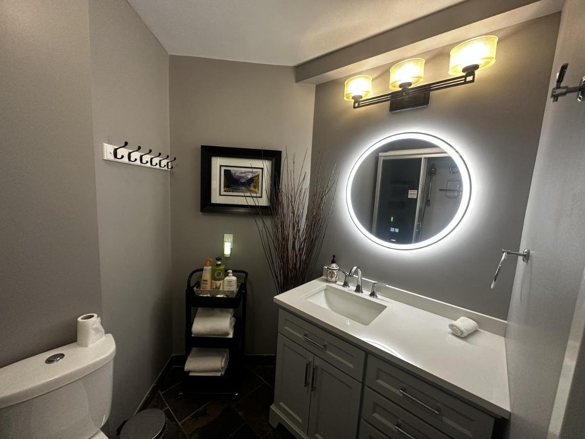 Luxury Two Queen Beds Condo - Grande Rockies Resort Indoor Parking Pool Hot Tub Gym Canmore Exterior photo