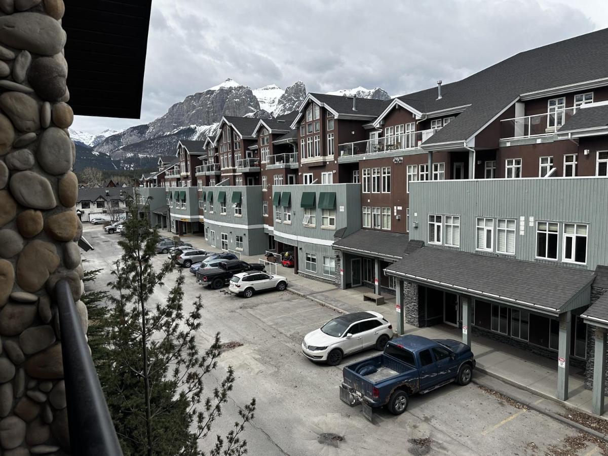 Luxury Two Queen Beds Condo - Grande Rockies Resort Indoor Parking Pool Hot Tub Gym Canmore Exterior photo