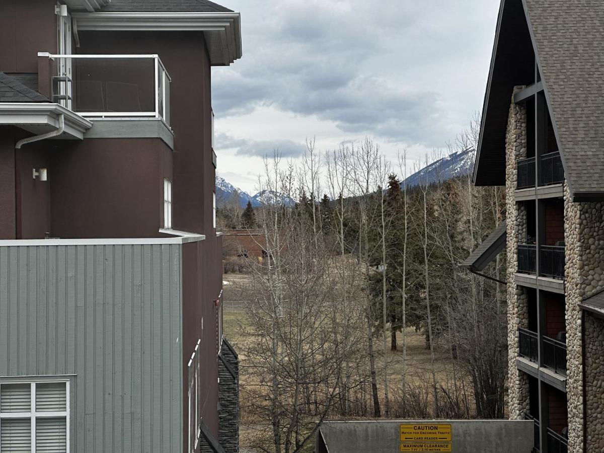Luxury Two Queen Beds Condo - Grande Rockies Resort Indoor Parking Pool Hot Tub Gym Canmore Exterior photo